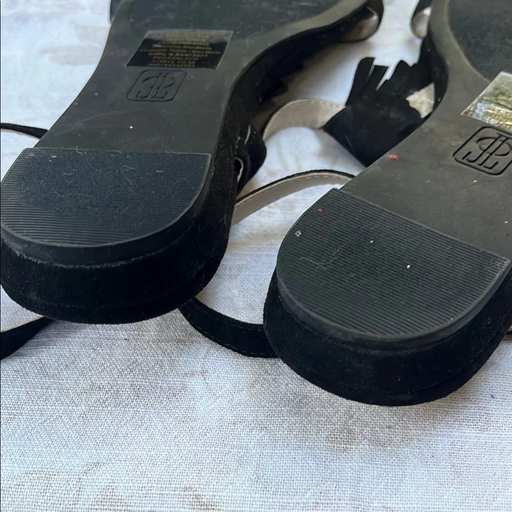 Jennifer Lopez Black Strappy Sandals - Picture 8 of 11